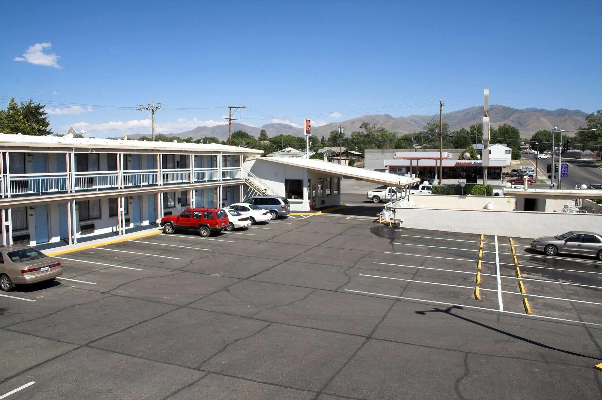 Winnemucca Holiday Motel Zewnętrze zdjęcie