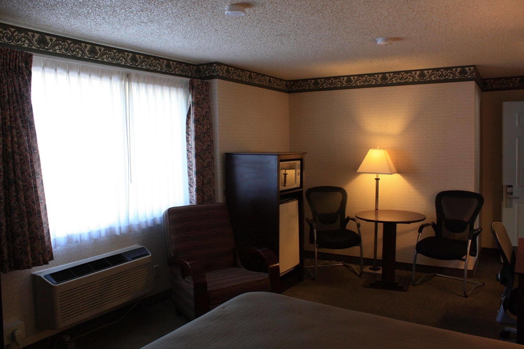 Winnemucca Holiday Motel Zewnętrze zdjęcie